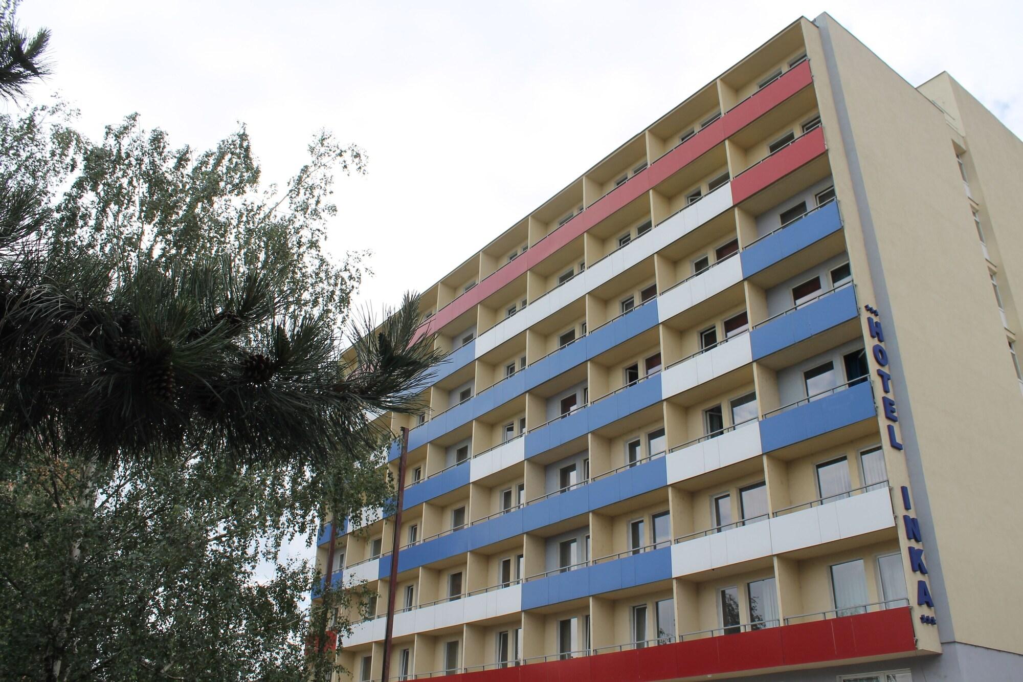 Vista Exterior Hotel Spectrum