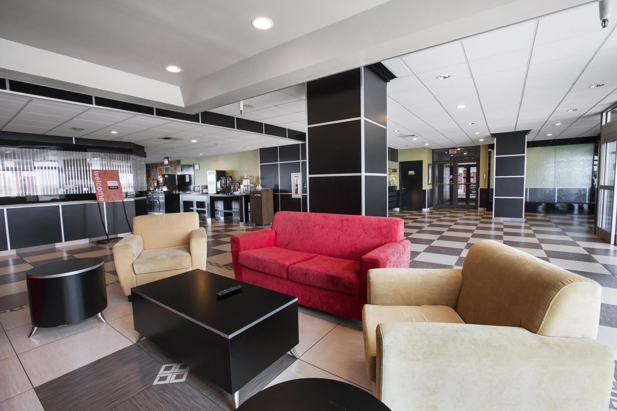 Vista Lobby La Mirage Motor Inn