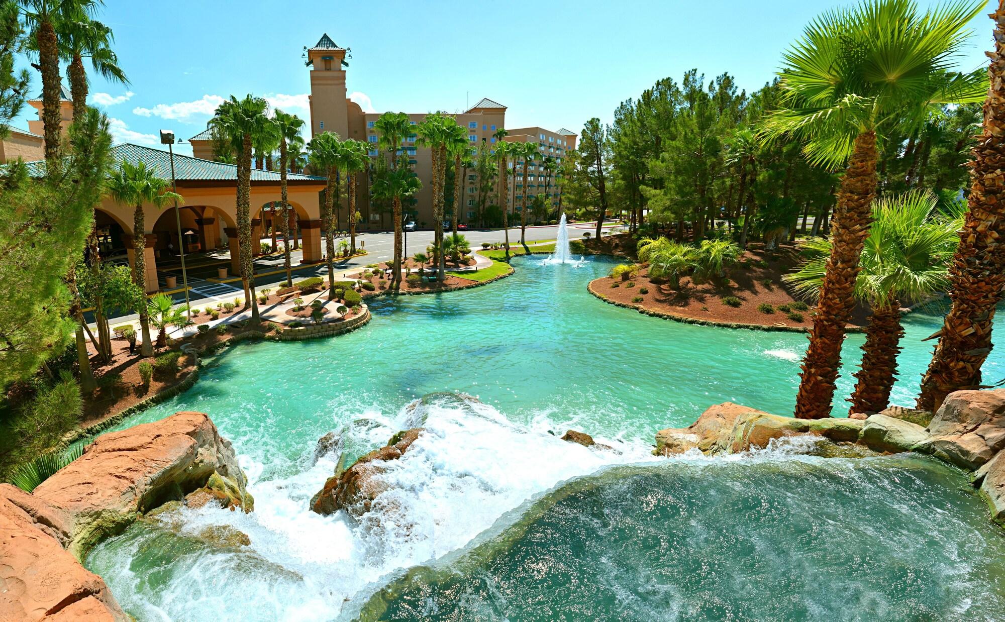 Vista Exterior CasaBlanca Resort and Casino