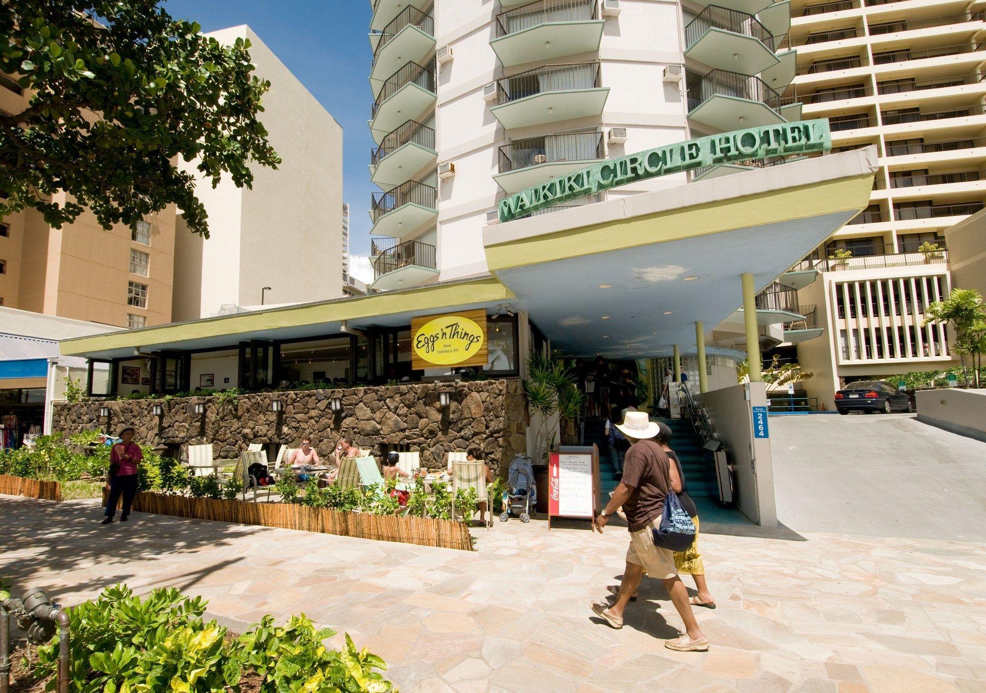 Vista Exterior Aston Waikiki Circle Hotel