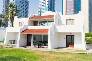 Alojamiento - Marbella Resort Sharjah