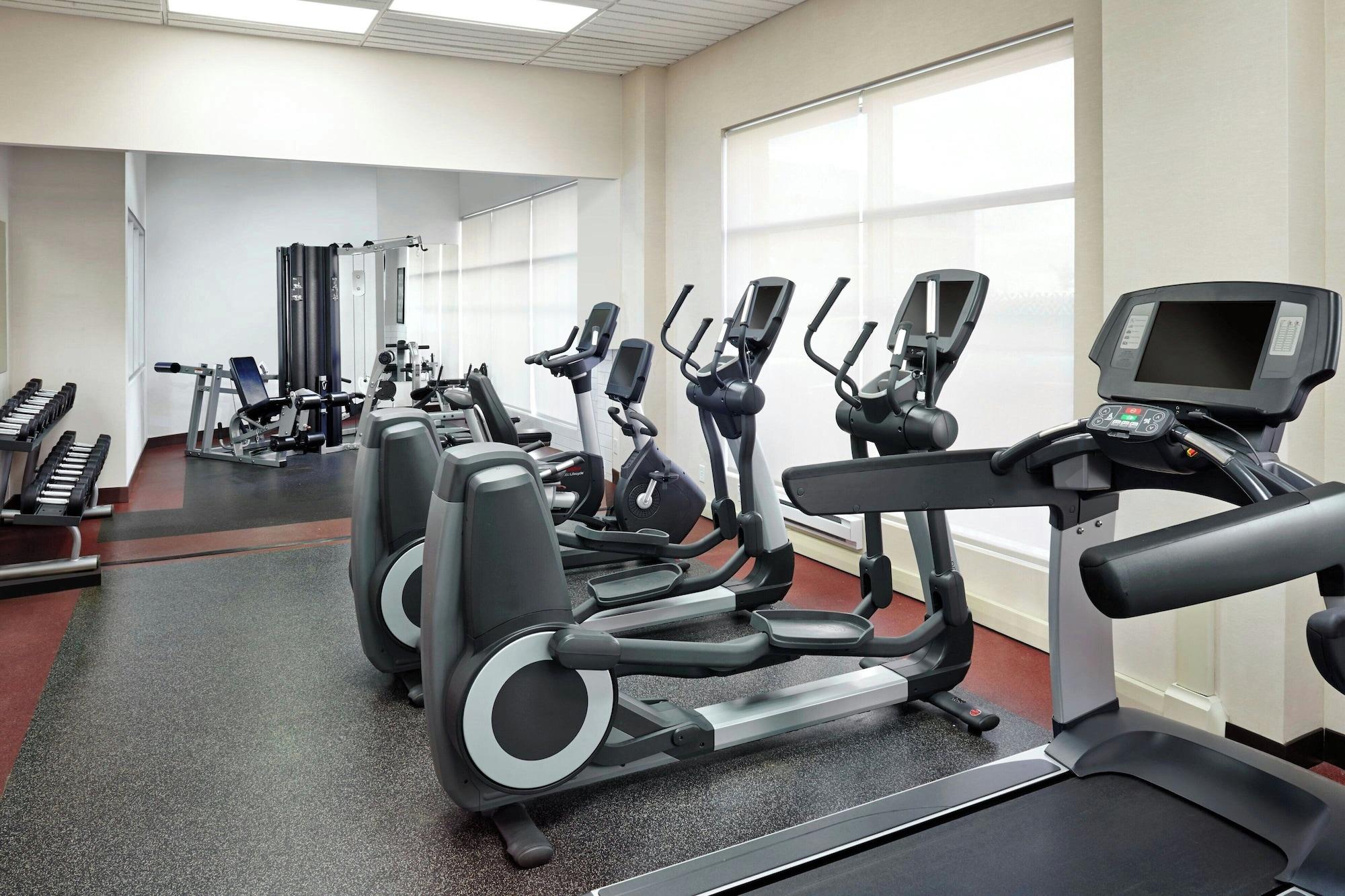Gimnasio Four Points by Sheraton Calgary Airport
