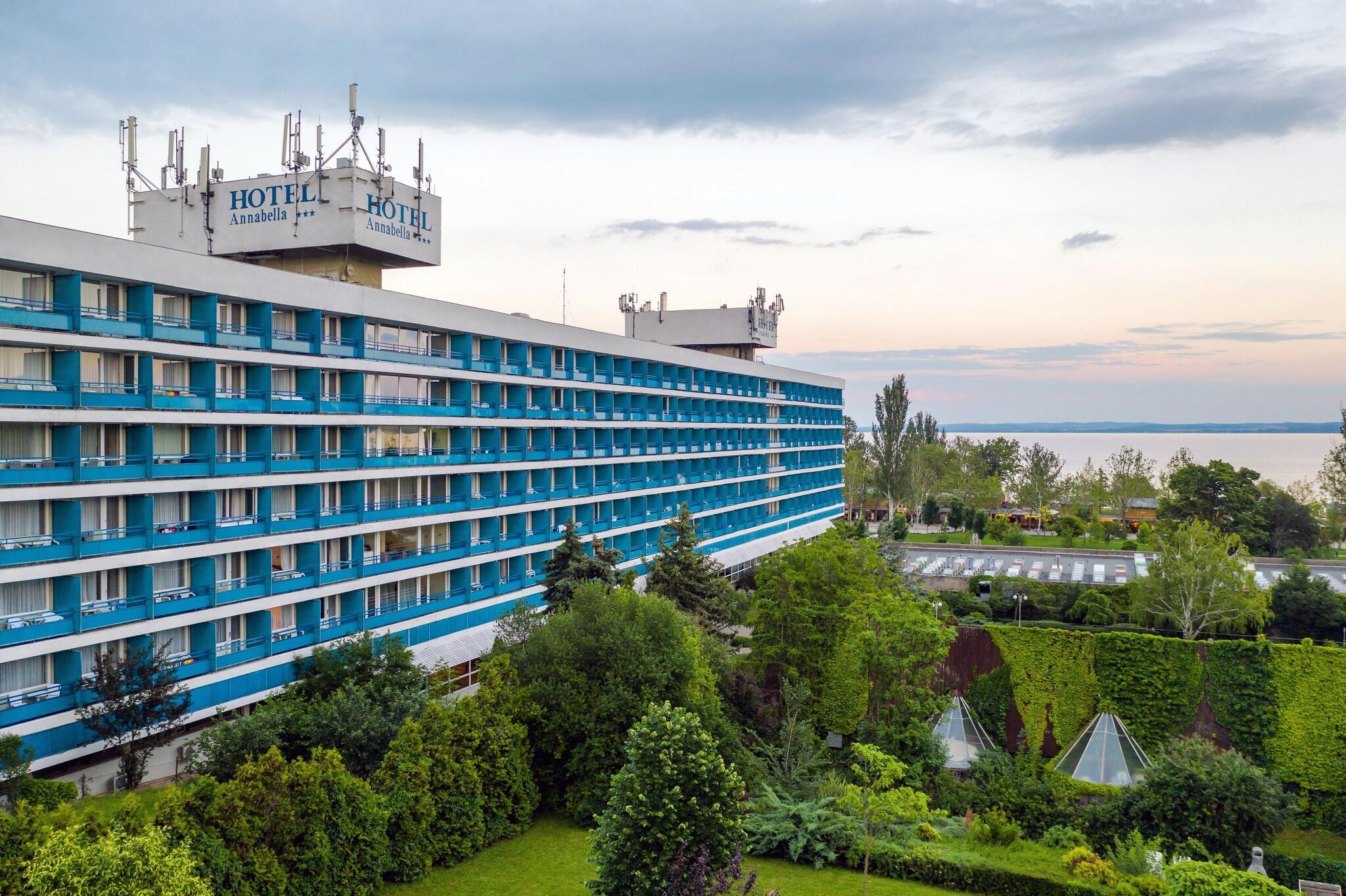 Vista Exterior Danubius Hotel Annabella