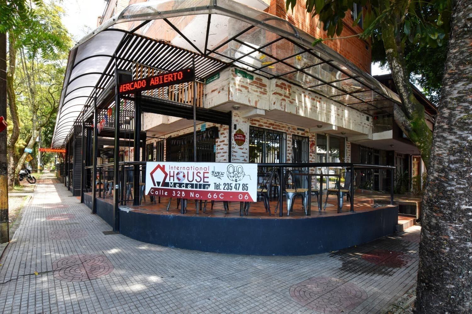 Restaurant International House Medellin - Hostel
