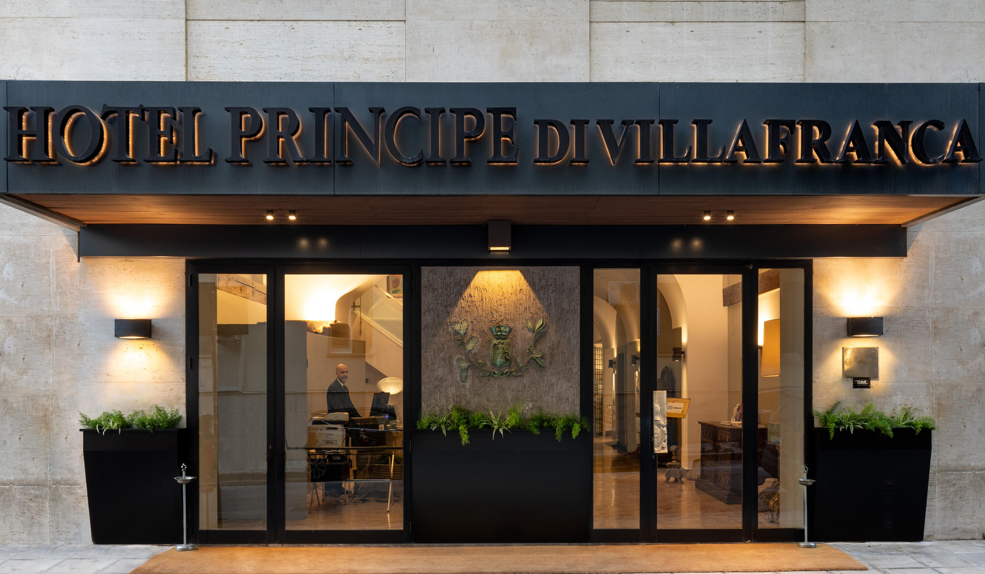Vista Exterior Hotel Principe di Villafranca