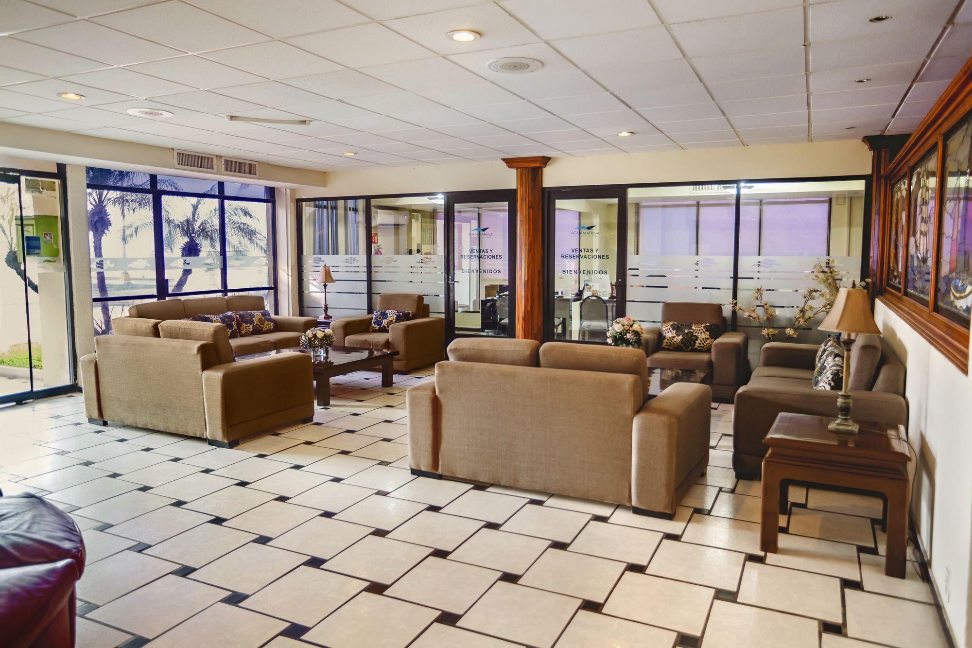 Lobby view Hotel Aguamarina