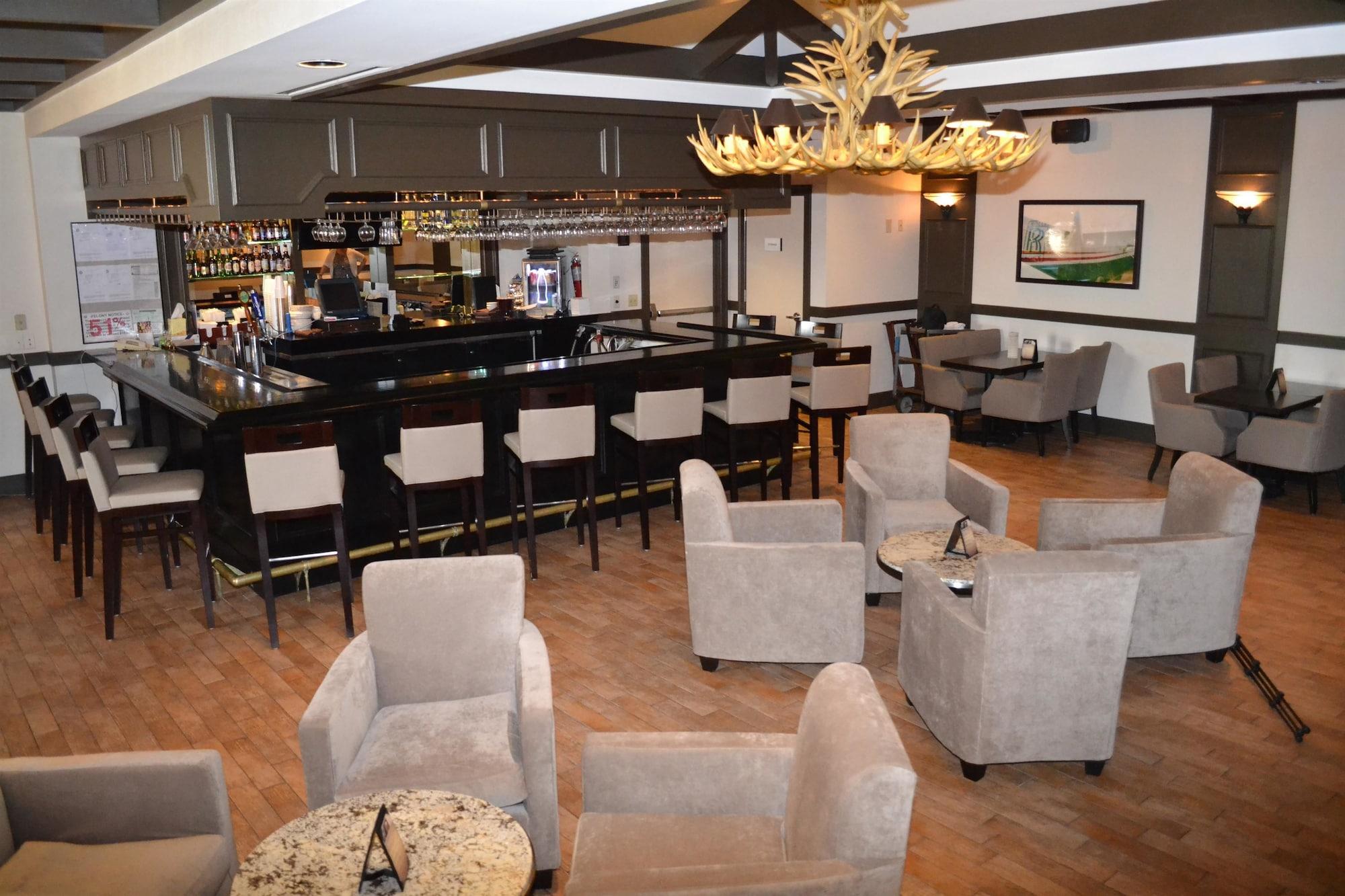 Restaurant Doubletree by Hilton Houston Hobby Airport