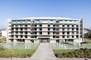 Alojamiento - Holiday Inn Santiago - Airport Terminal by IHG
