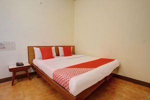Alojamiento - OYO 19959 Hotel Radhakrishna