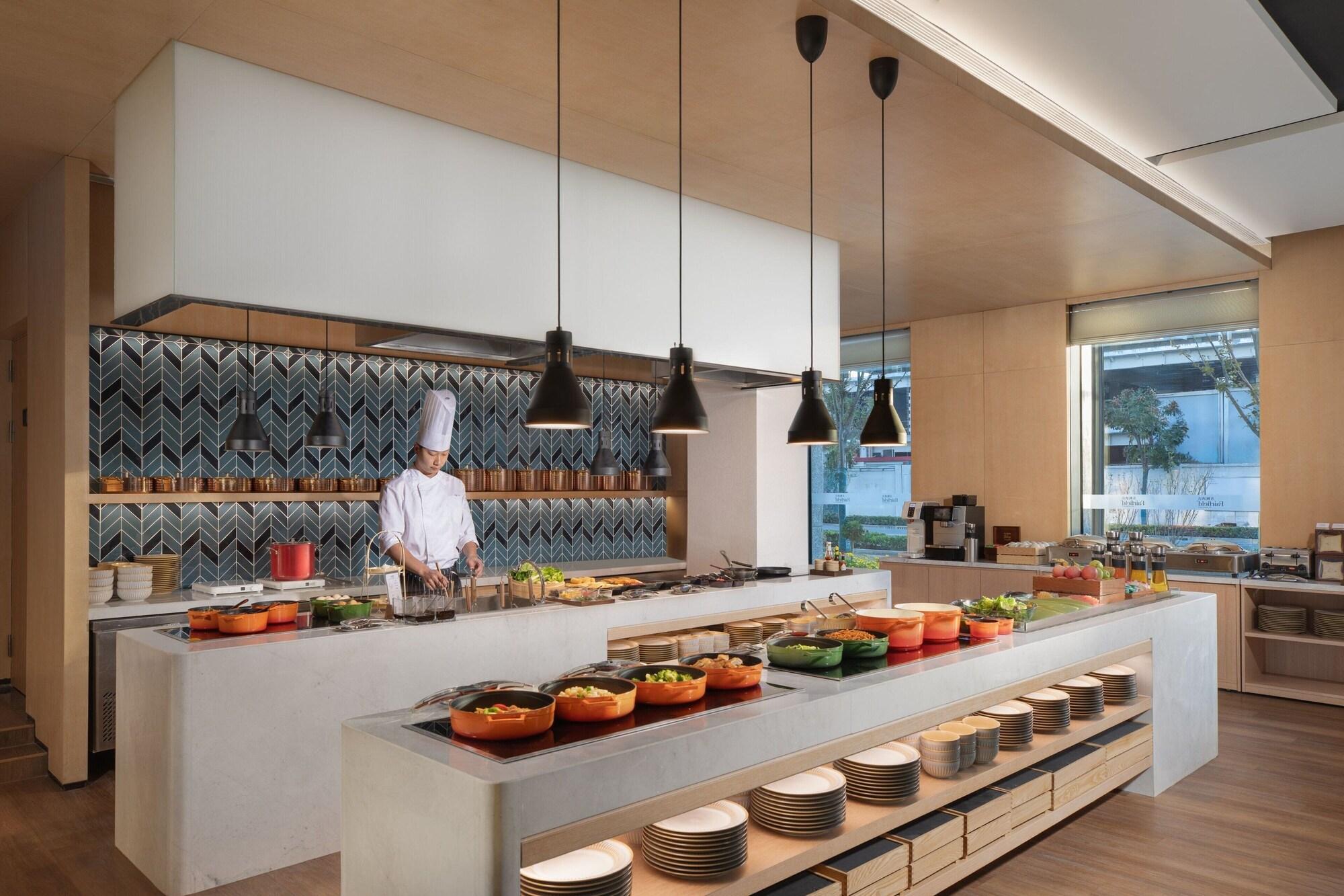 Restaurant Fairfield by Marriott Shanghai Lingang Special Area