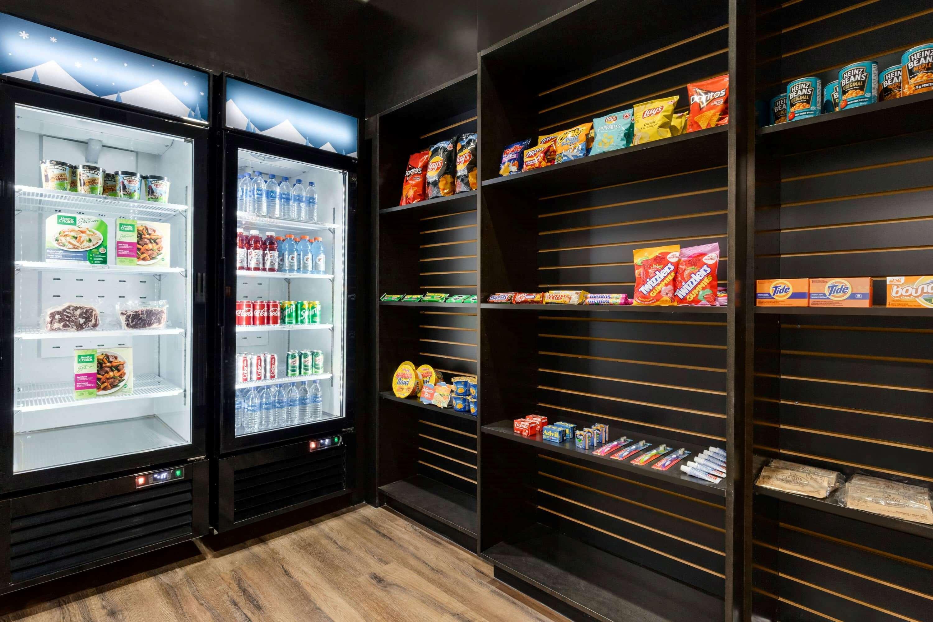 Vista Exterior Microtel Inn & Suites by Wyndham Estevan