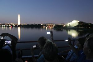 Actividad - Recorrido panorámico al atardecer de 2 horas en autobús Big Bus por Washington DC