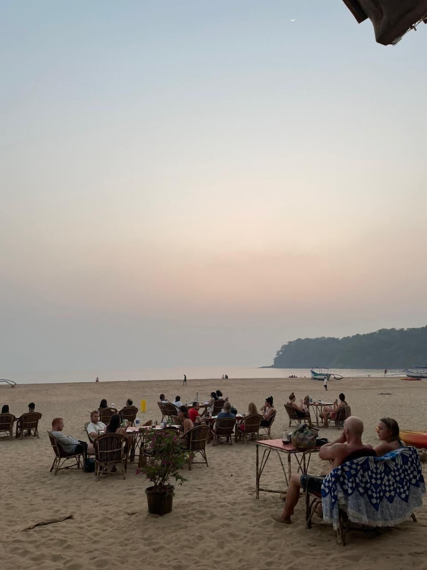 Restaurant DucknChill-Agonda