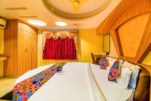 Alojamiento - Fabhotel Palash Residency