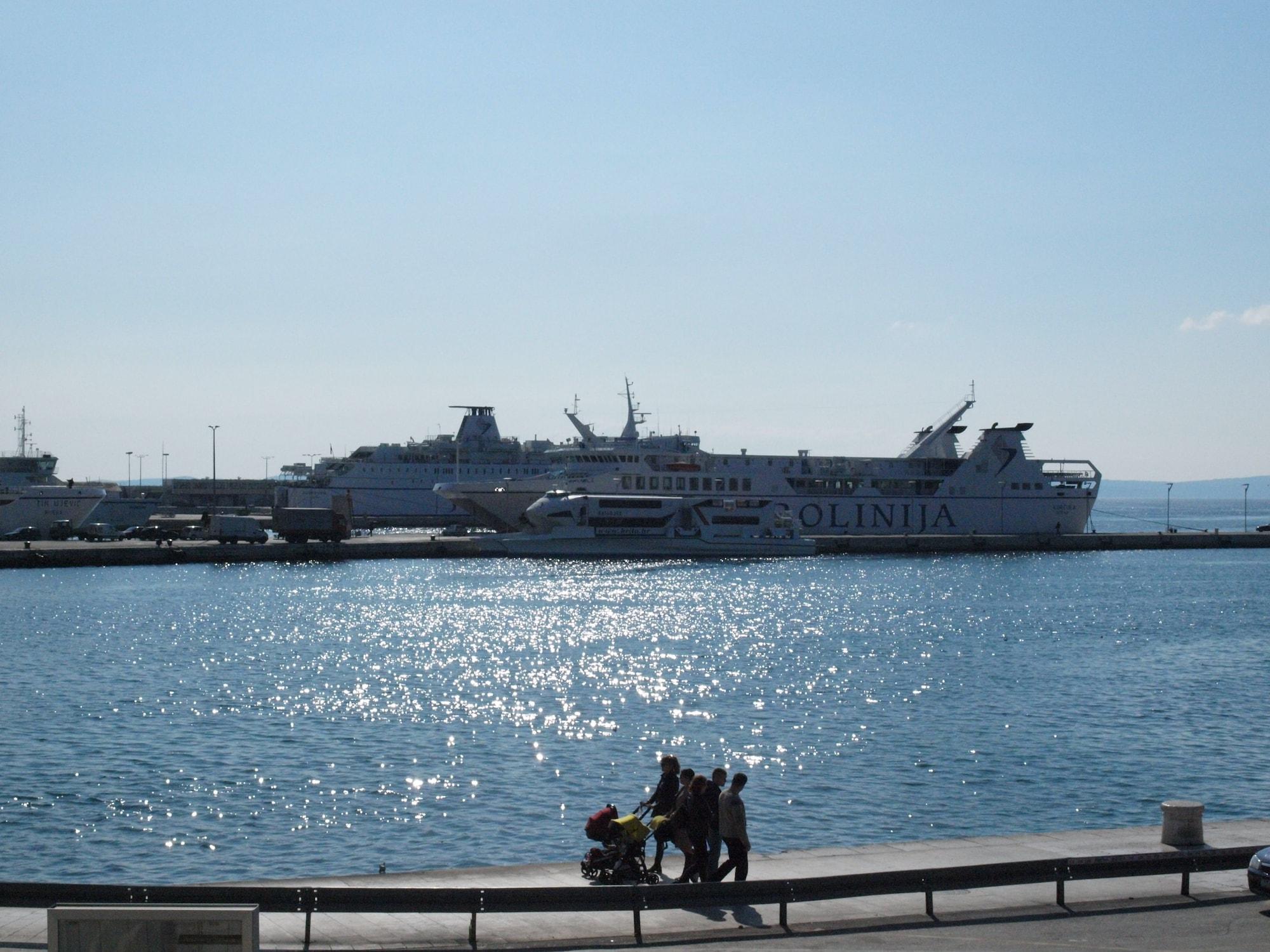 Comodidades del Alojamiento Rooms Damira Split