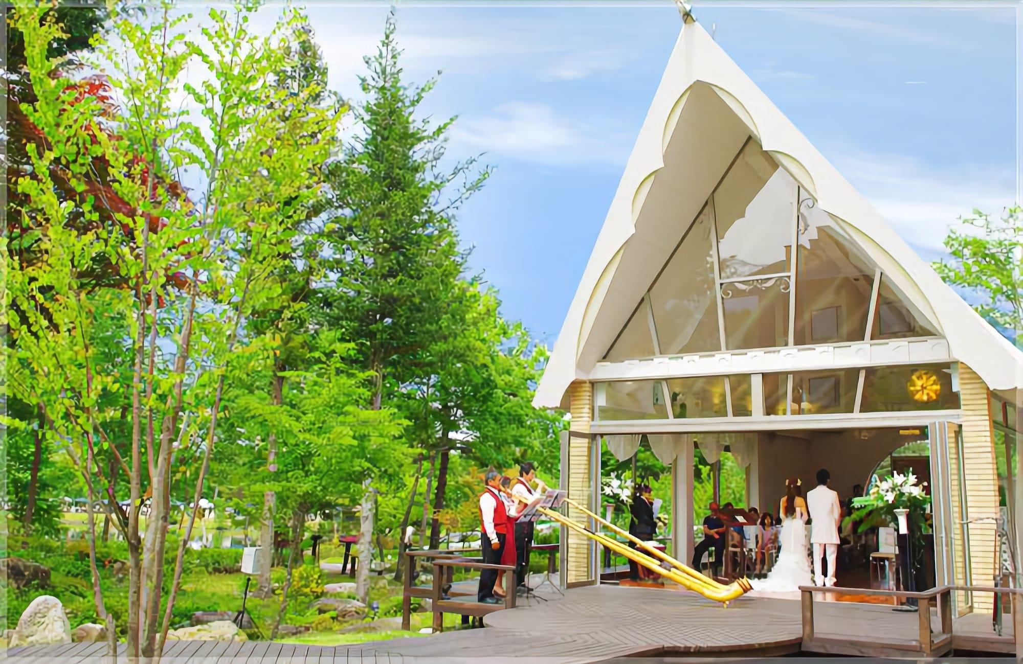 Instalaciones Recreativas Komagane Kogen Resort Linx