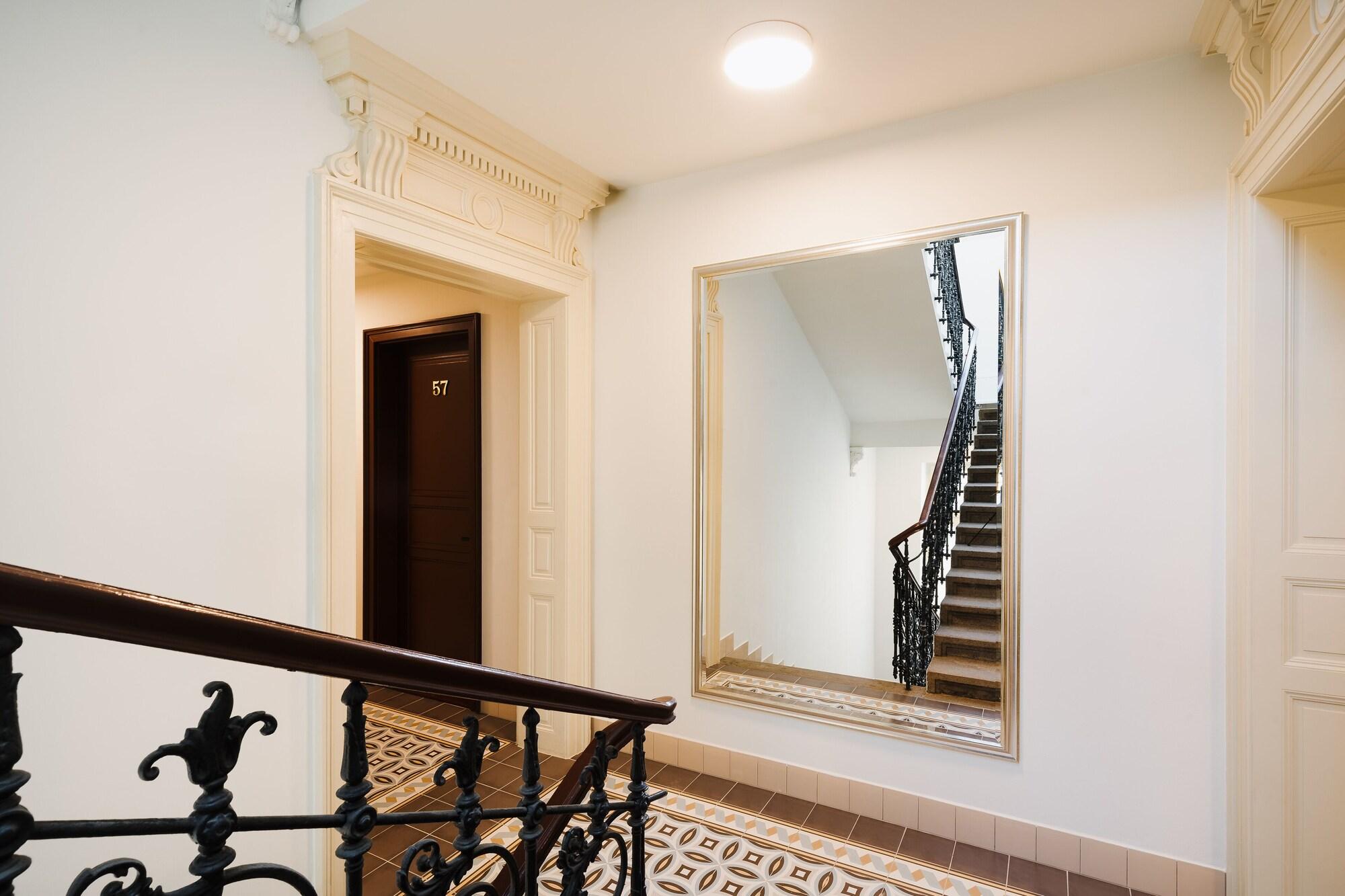 Vista Lobby NOBILIS RESIDENCE