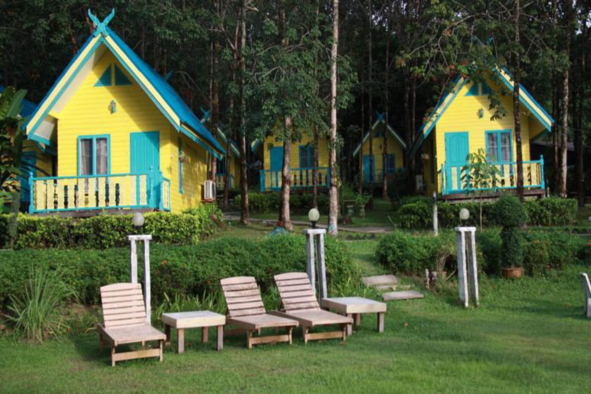 Varios Para Resort Koh Chang