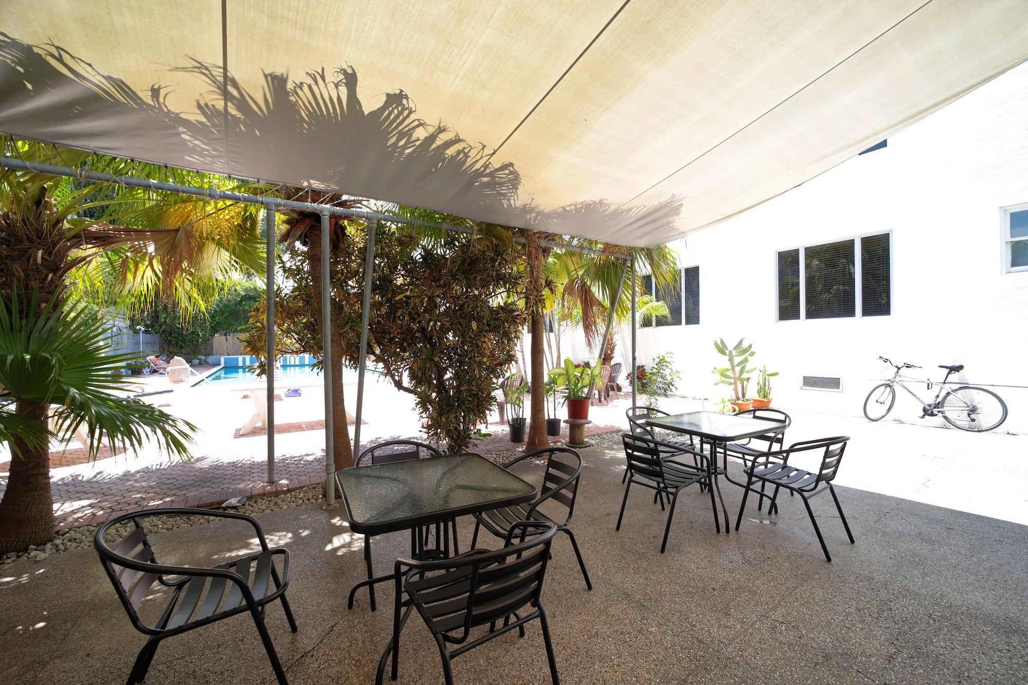 Restaurant Tropics Hotel