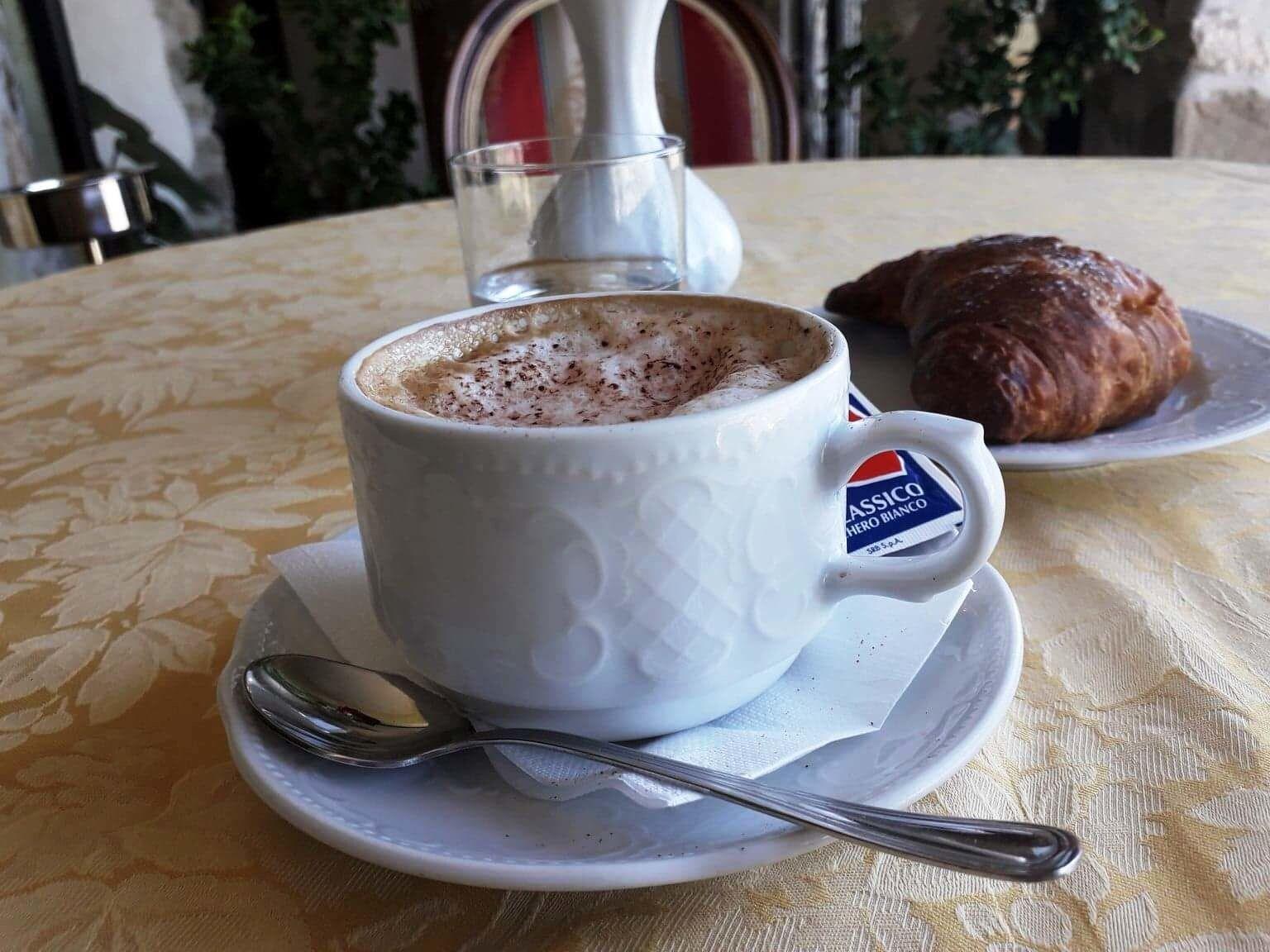 Bar/Salón Hotel Villa Torre Antica