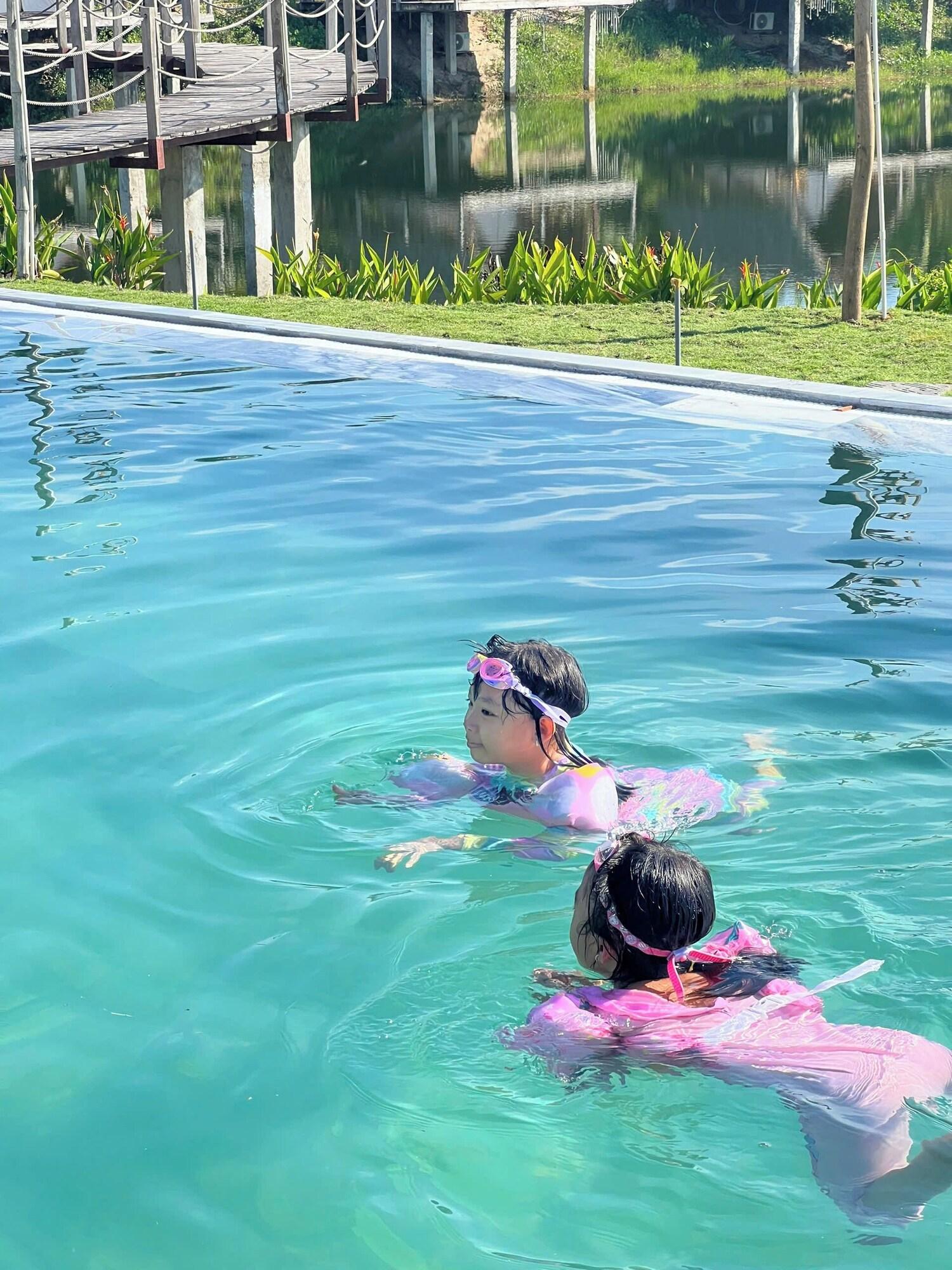 Vista Piscina Coco-Cao Glamping