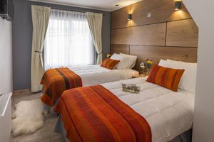 Alojamiento - Hotel Angelmontt