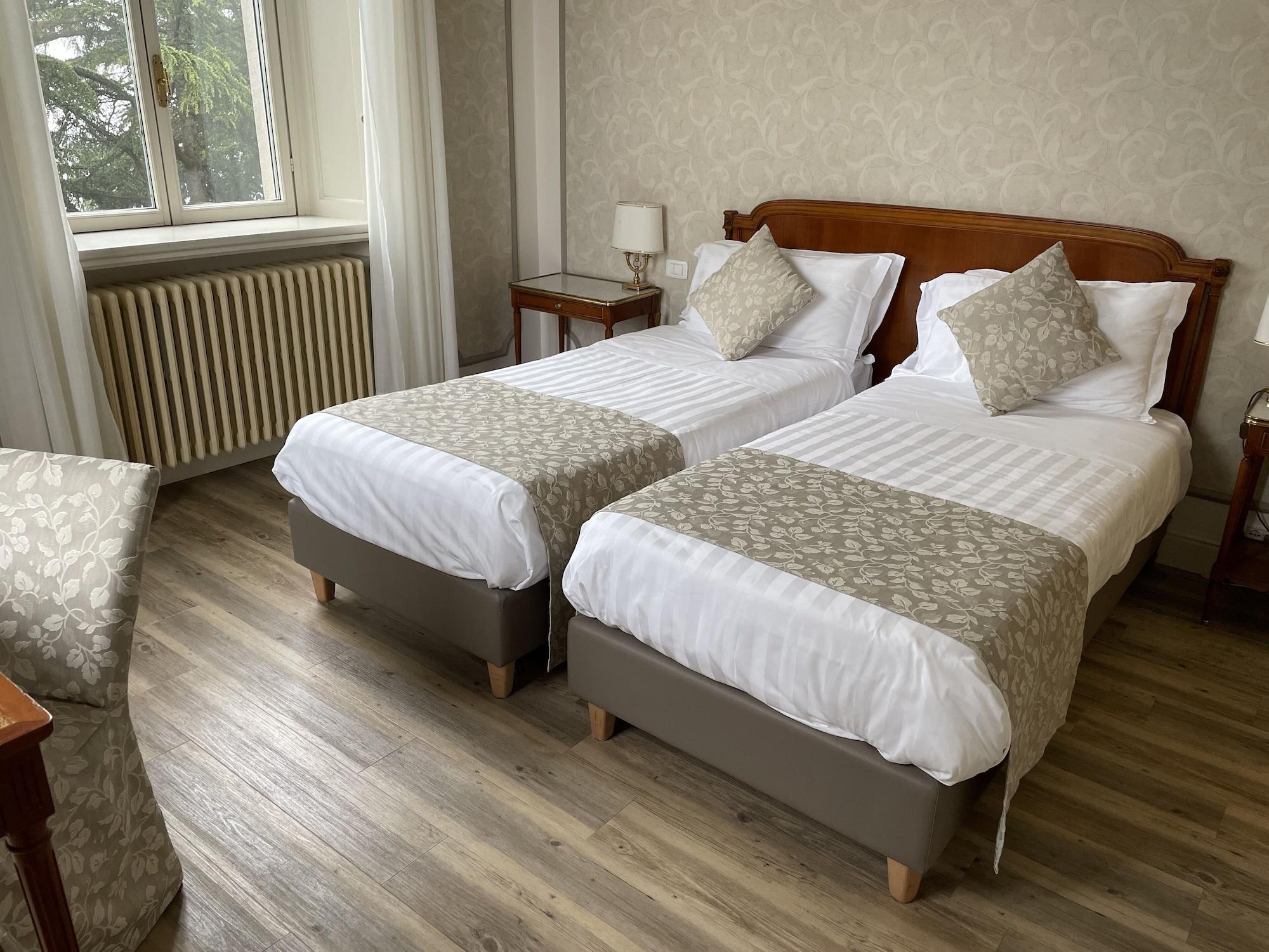Habitación Palace Grand Hotel Varese