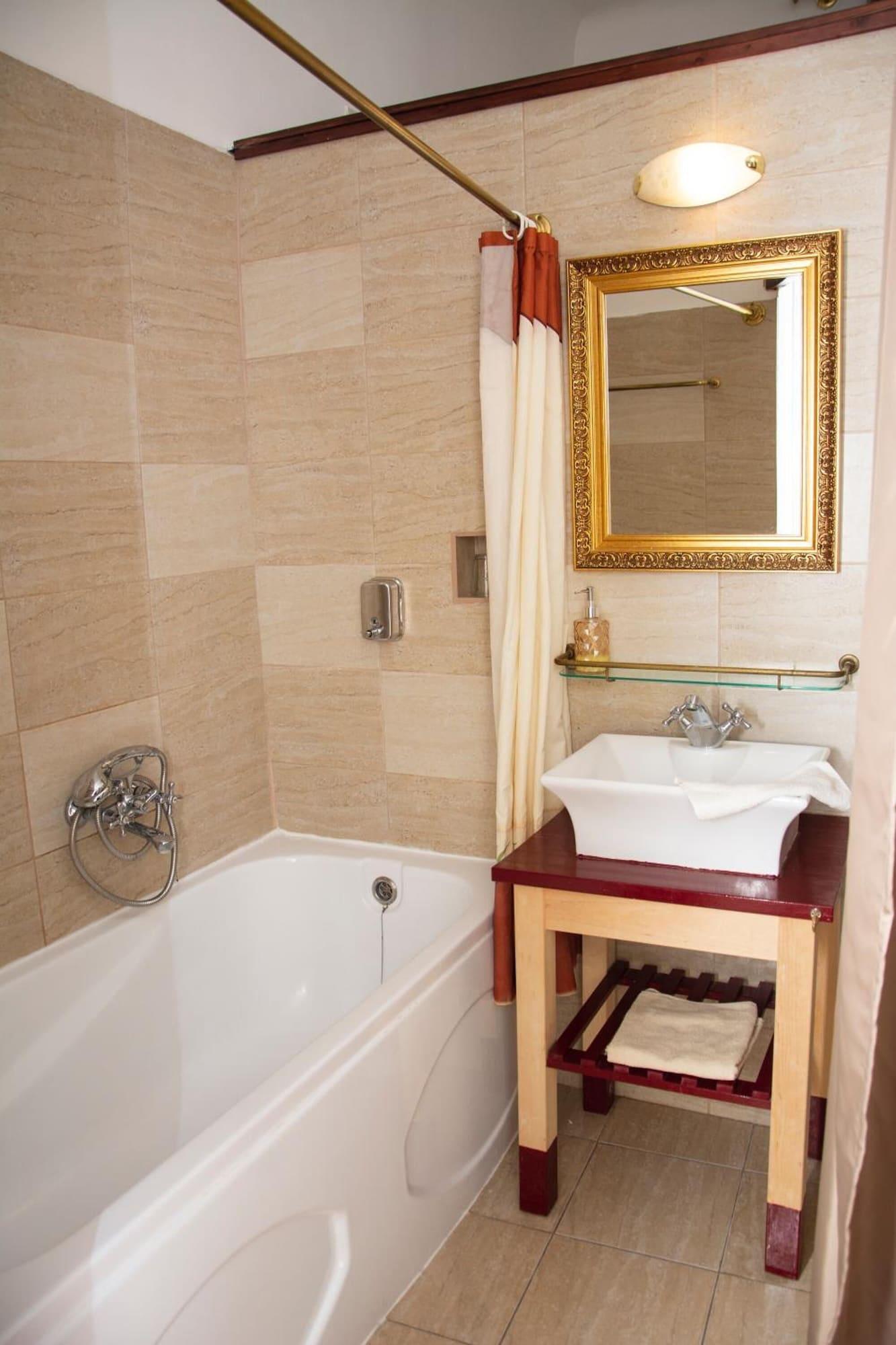 Equipamiento de Habitación Evergreen Budapest Bed & Breakfast and Guest House