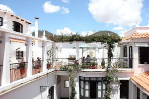 Alojamiento - De Su Merced