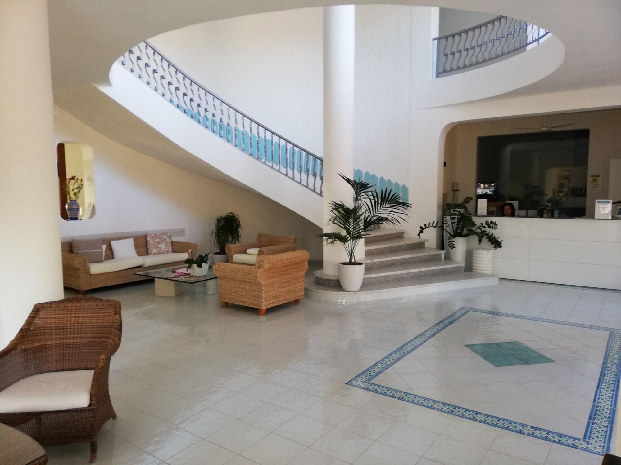 Vista Lobby Sporting Club America