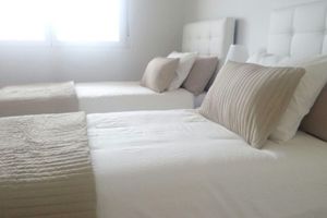 Alquiler Vacacional - FRONT-LINE Ocean View Apt | AC & Fiber Wi-Fi | Huge Terrace | Amarilla Golf
