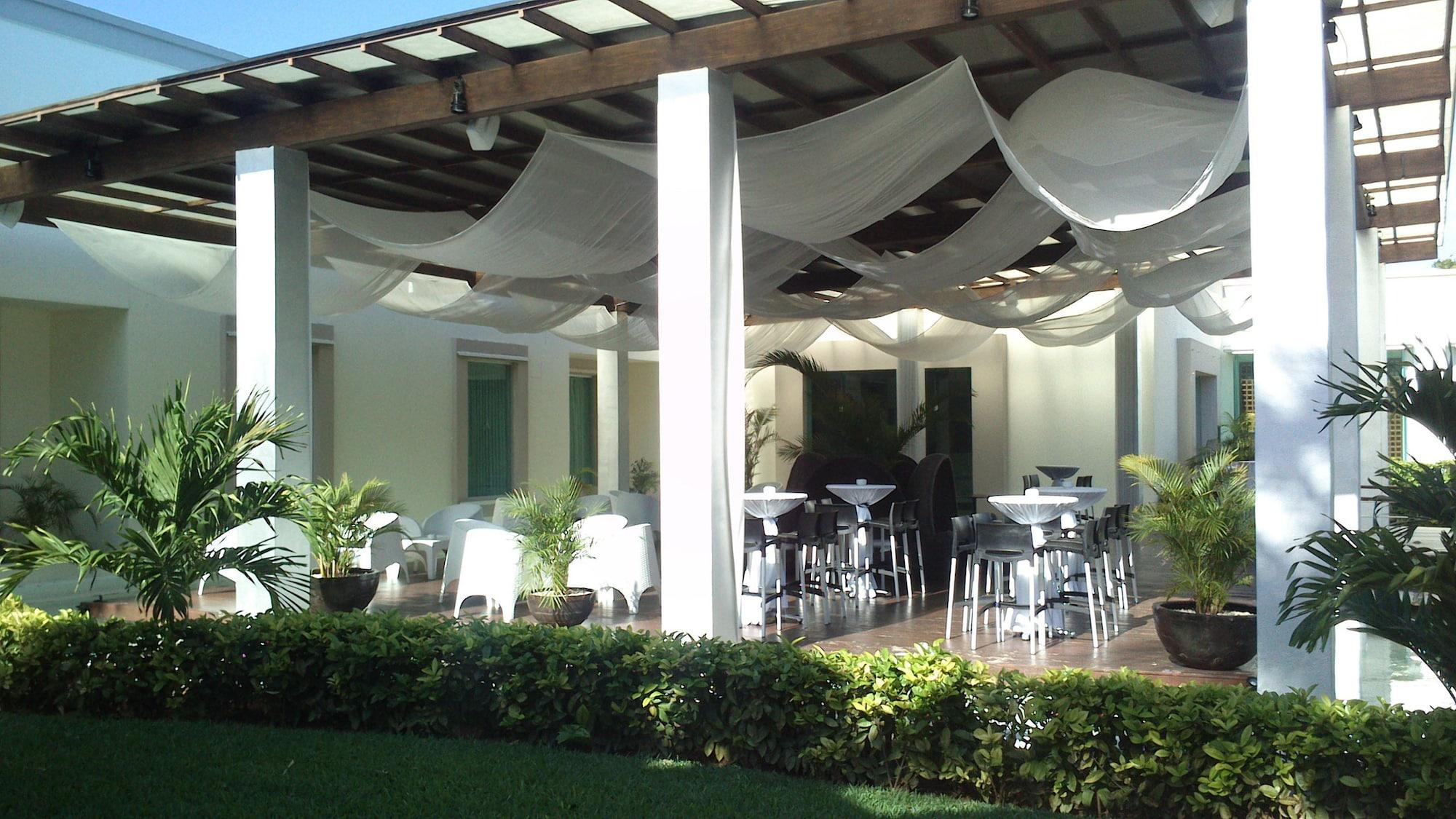 Restaurant BlueBay Grand Esmeralda All Inclusive