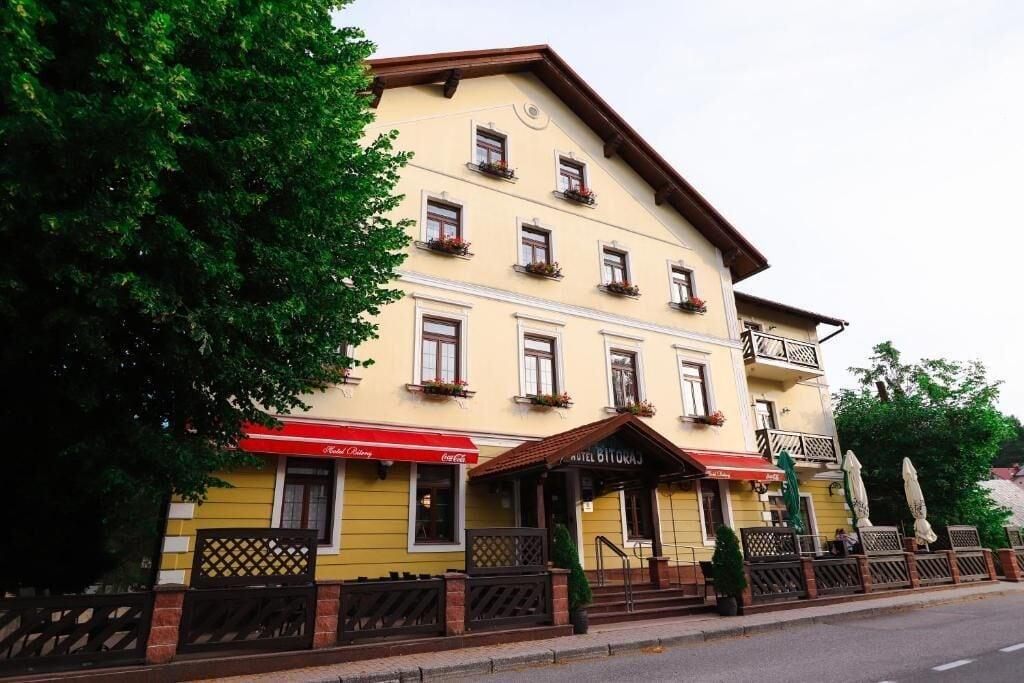 Vista Lobby Hotel Bitoraj