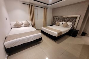 Alojamiento - Hotel Med 33