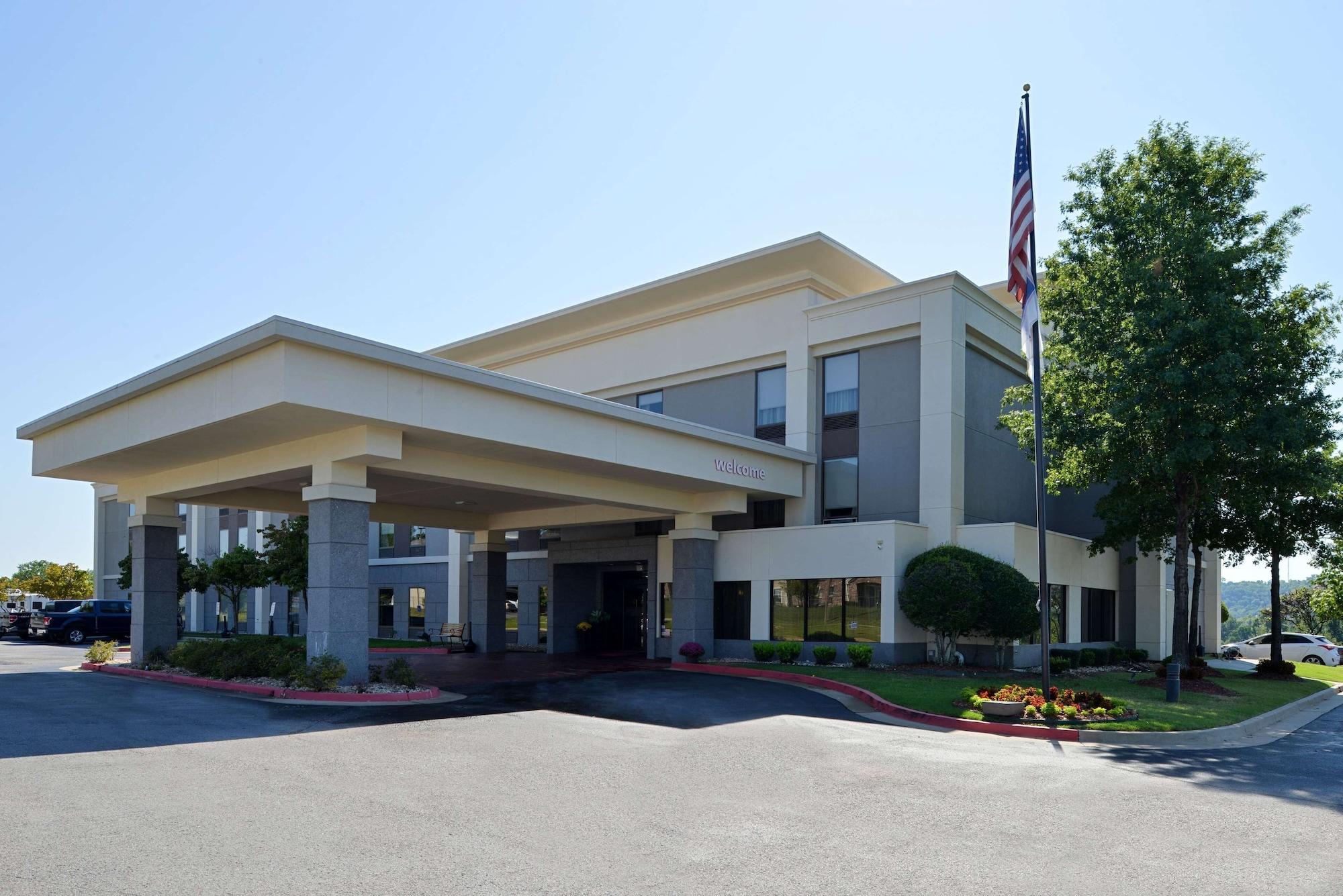 Vista Exterior Hampton Inn Tulsa-Sand Springs