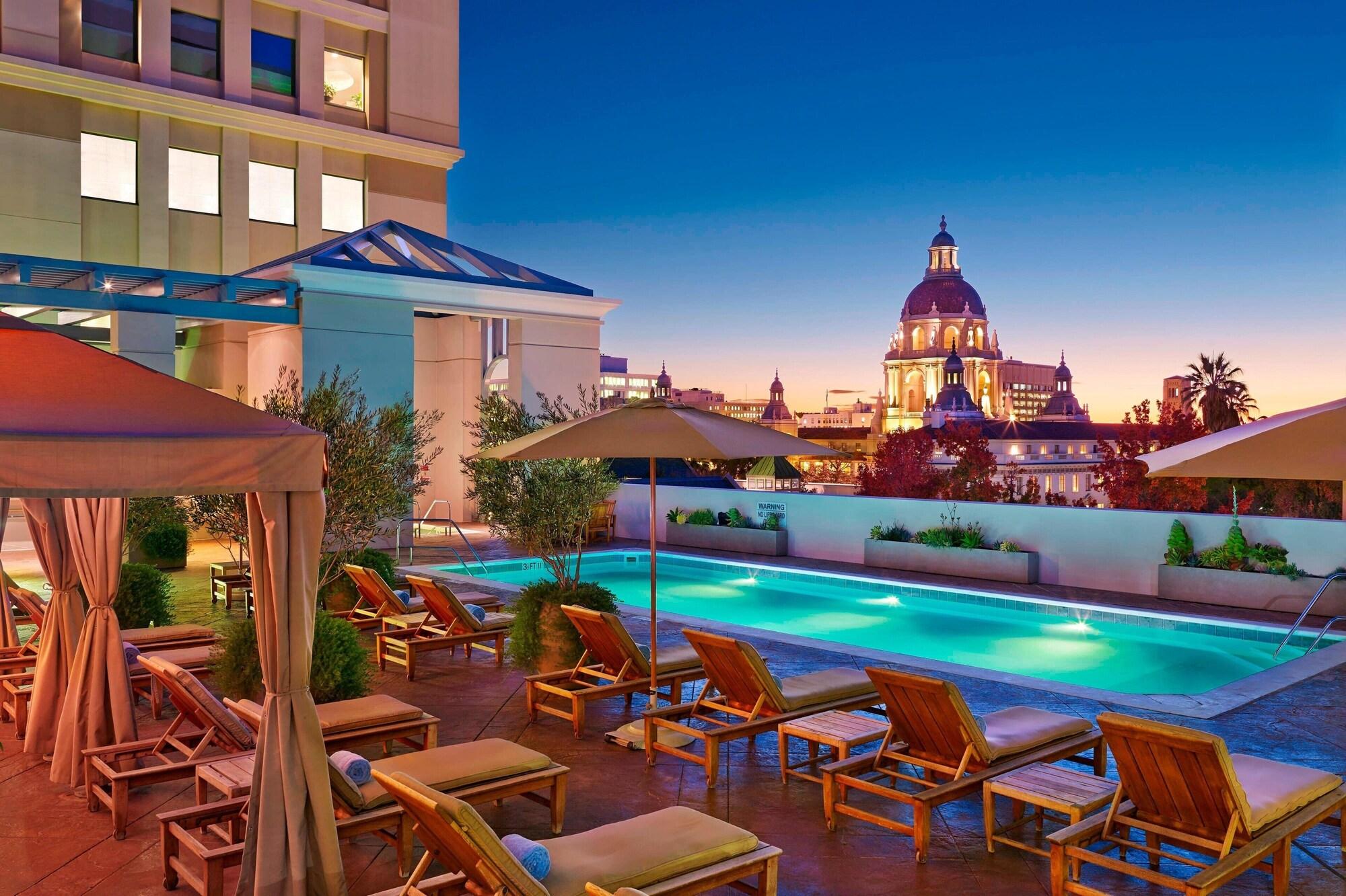 Vista Piscina The Westin Pasadena