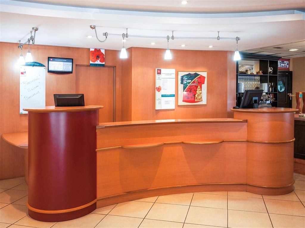 Vista Lobby ibis Murcia