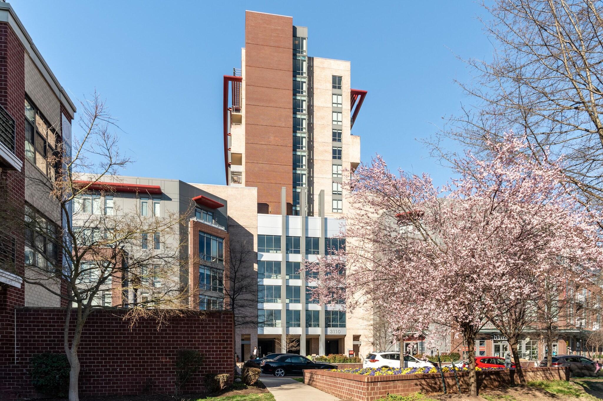 Vista Exterior Kasa Alexandria Washington