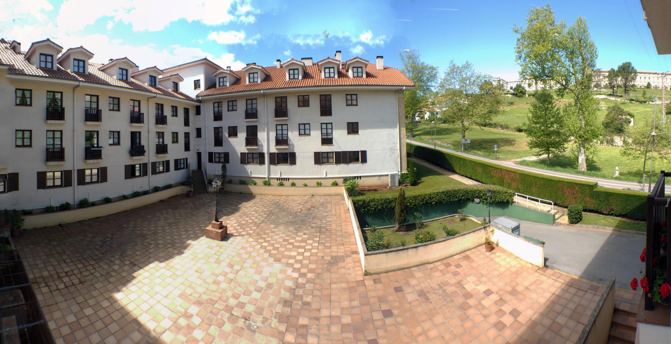Vista Exterior Comillas