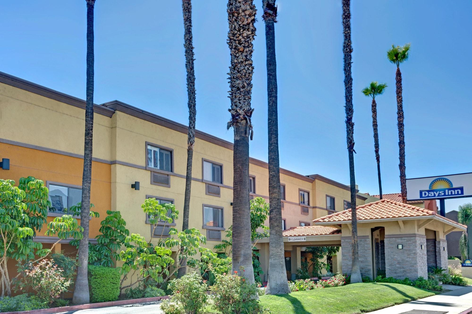 Varios Days Inn by Wyndham West Covina