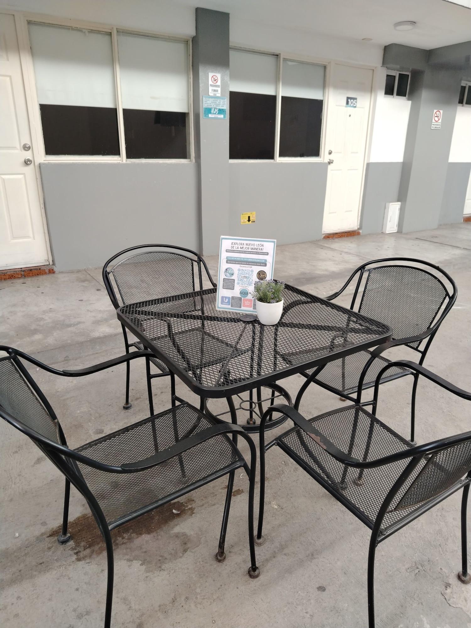 Equipamiento de Habitación Hotel 25