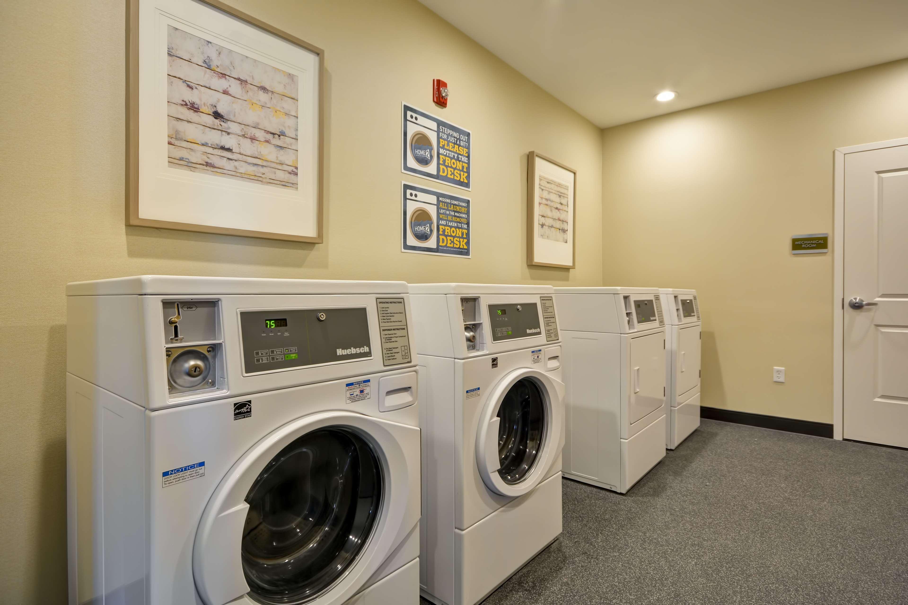 Vista Exterior Home2 Suites by Hilton Evansville