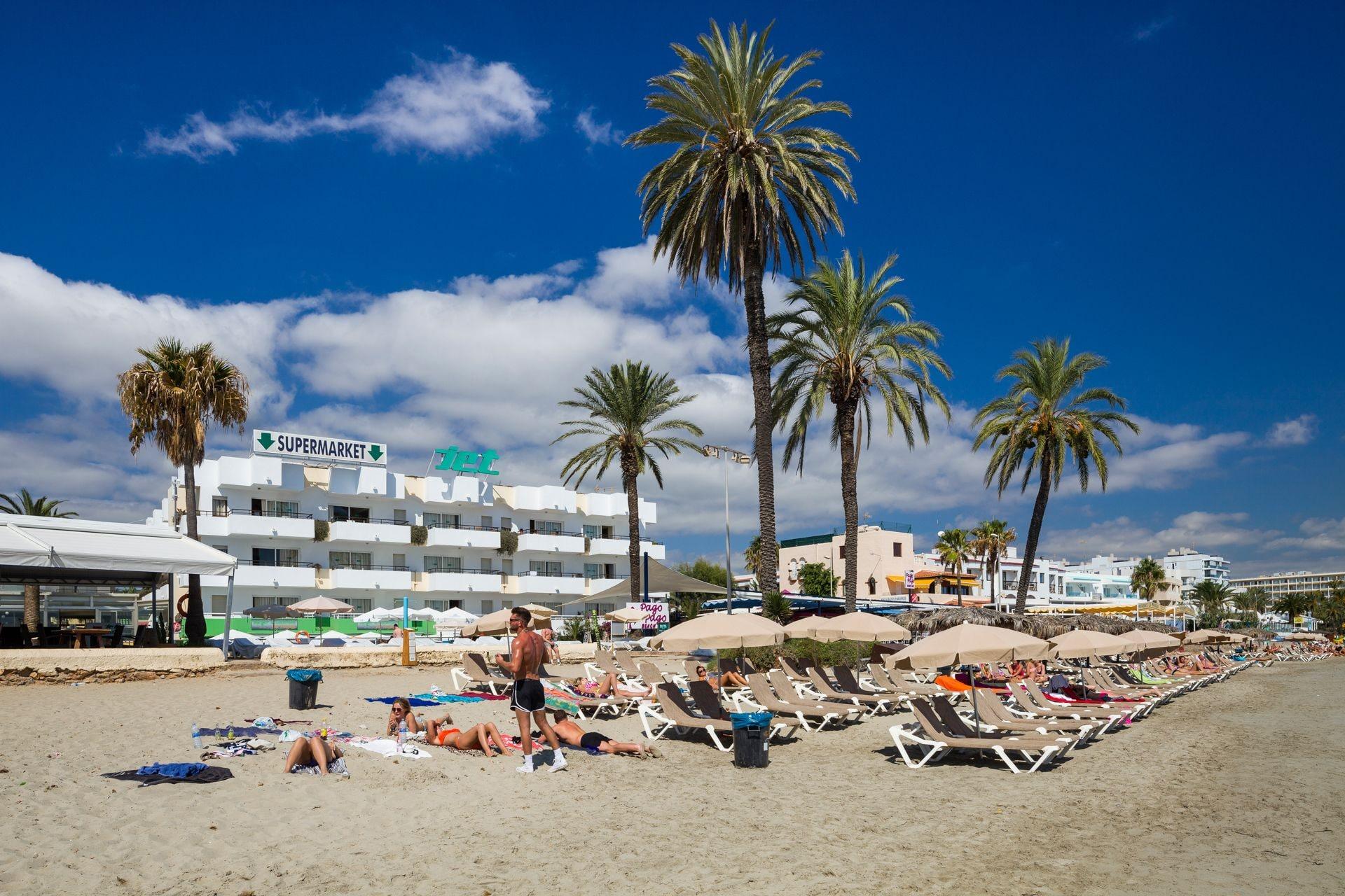 Playa Ibiza JET Apartamentos - Adults Only
