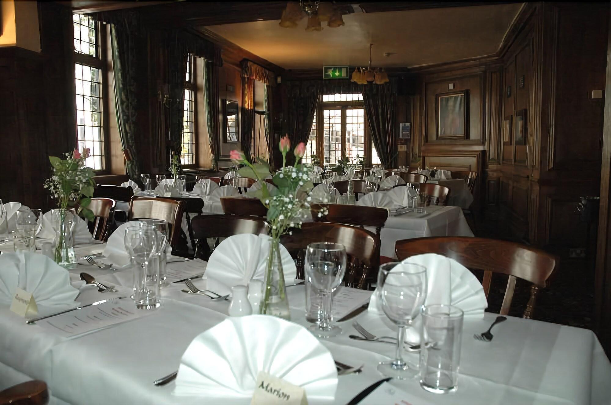 Instalaciones Recreativas The White Hart Hotel