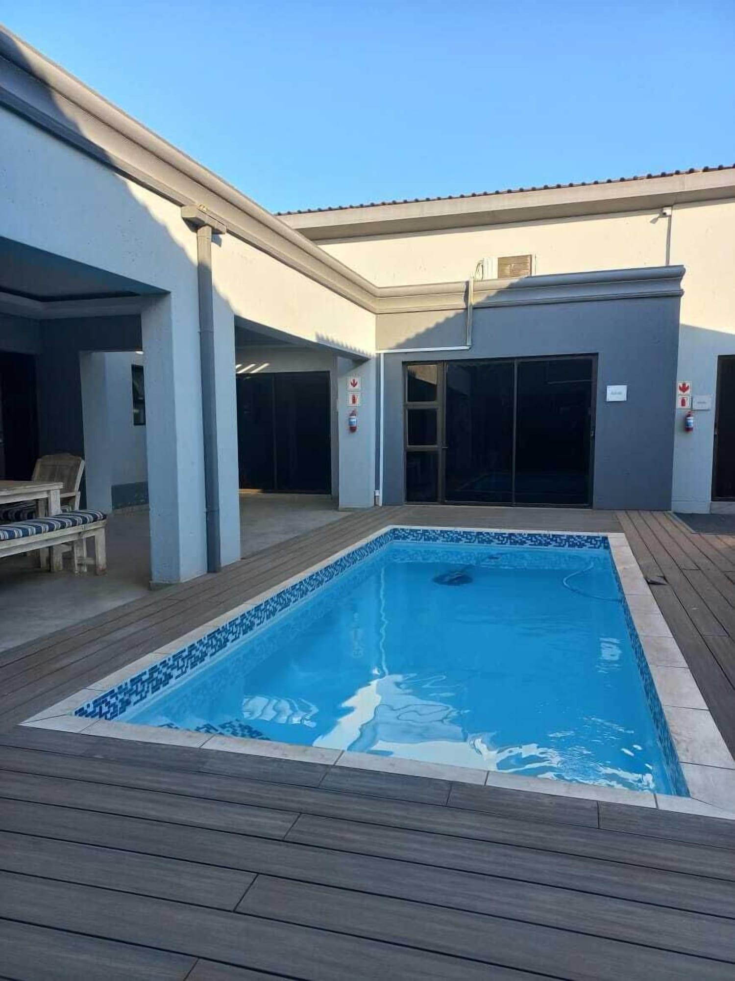 Vista Piscina Pula Nala Lodge