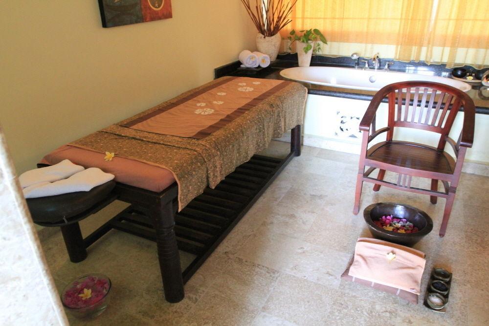 Spa Royal Pool Villa Bali