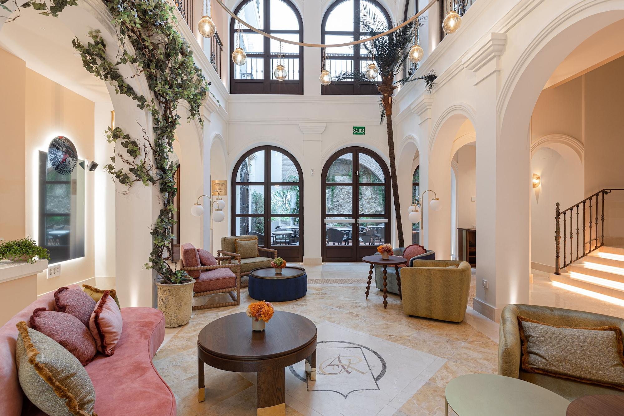 Comodidades del Alojamiento Hotel El Pilar Andalucia