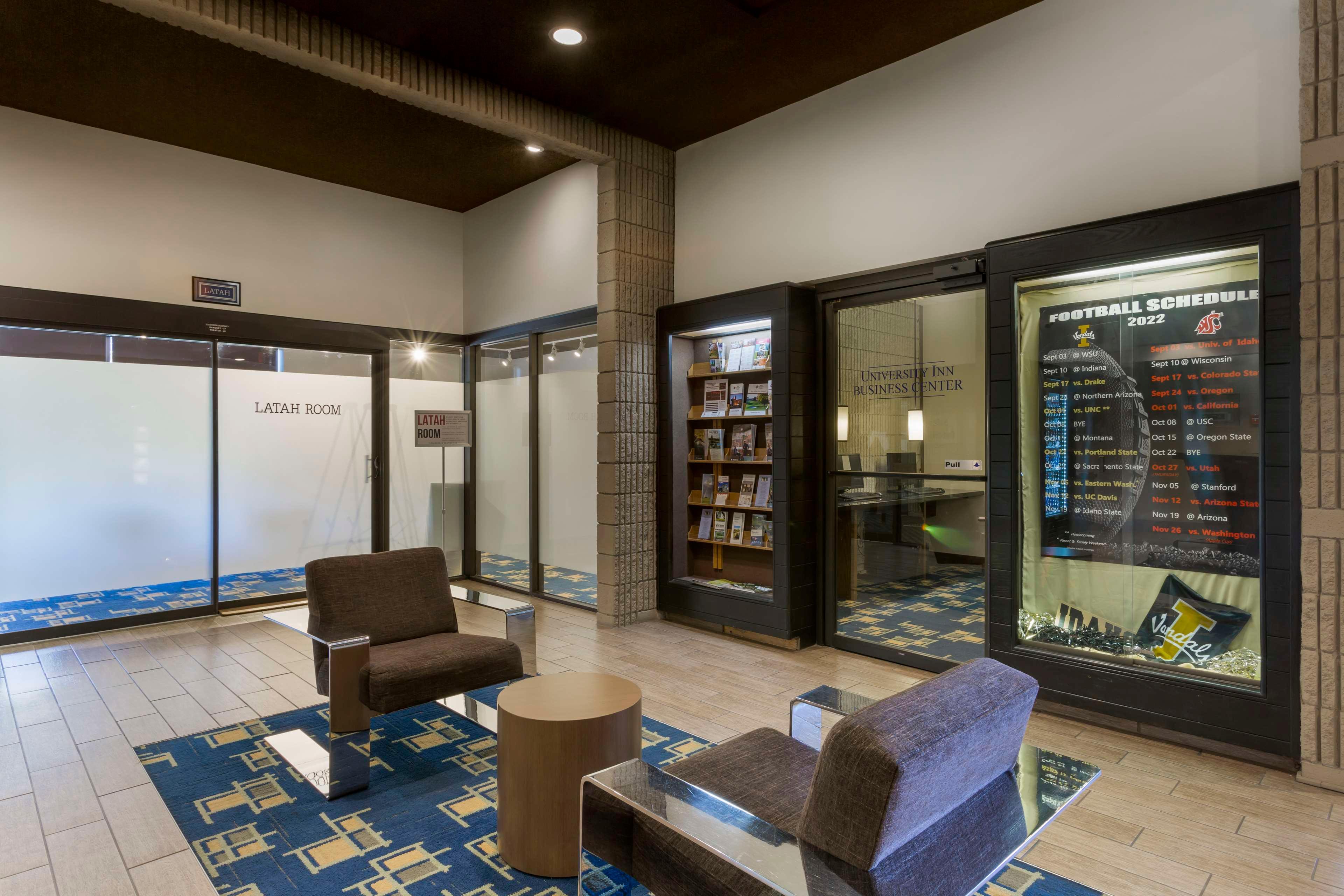 Vista Lobby Best Western Plus University Inn