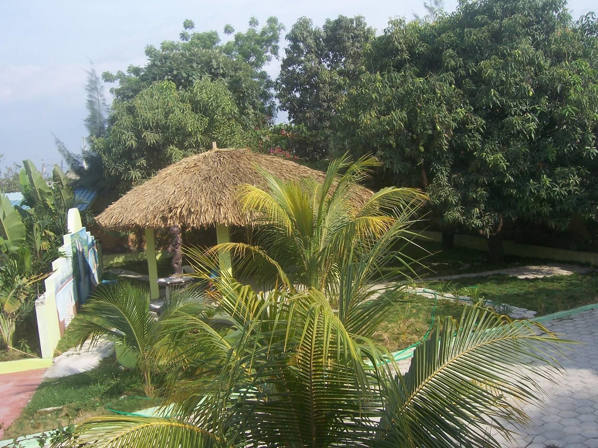 Habitación La Cayenna Hôtel et Restaurant