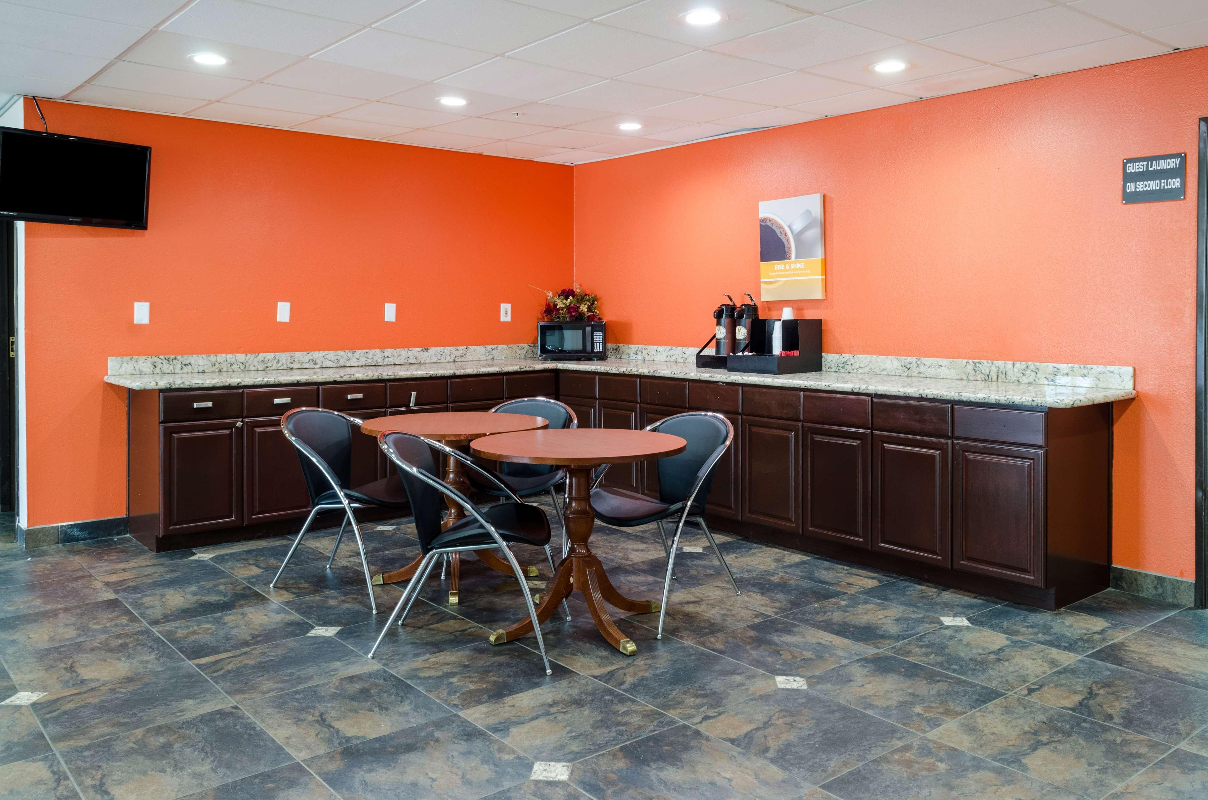 Restaurant Motel 6 Mobile, AL